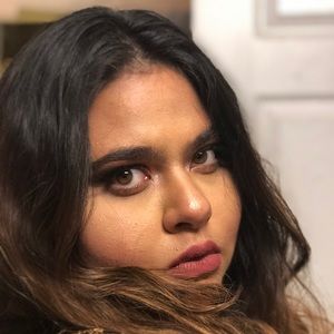 Meet your Posher, Vitasta